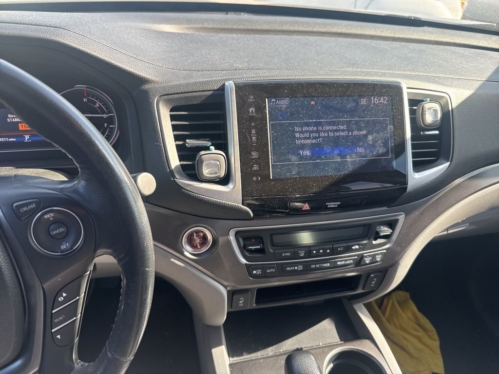 Used 2017 Honda Pilot EX-L with VIN 5FNYF5H59HB037690 for sale in San Bruno, CA