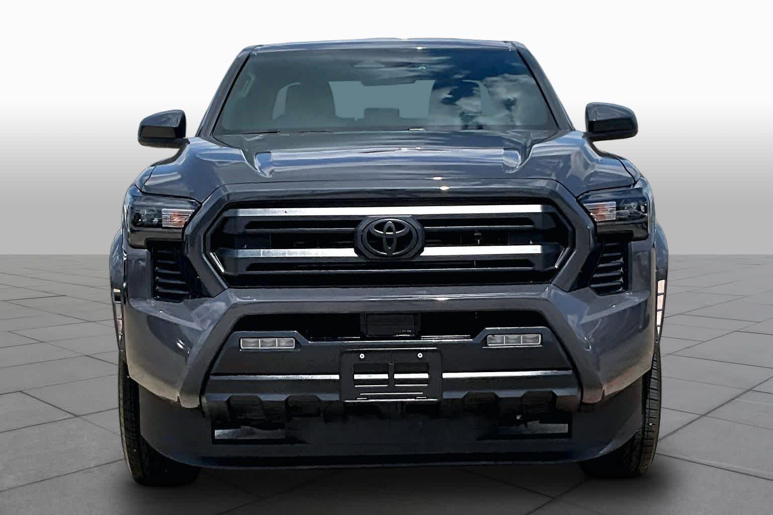 Used 2026 Underground Toyota SR5 image 3
