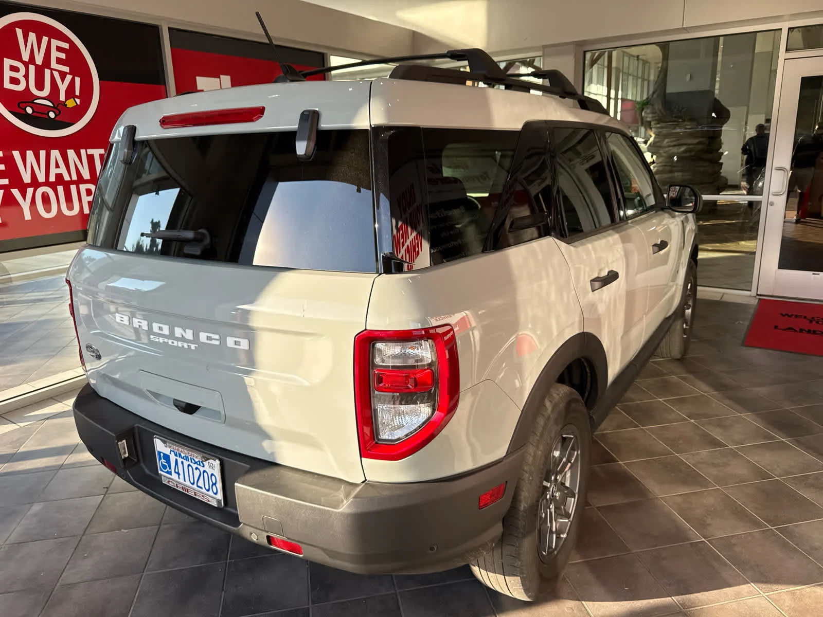 Used 2024 Cactus Gray Ford Big Bend image 3