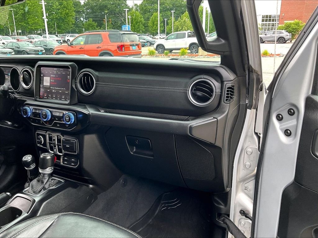 Used 2023 Silver Jeep Sahara 4xe image 13