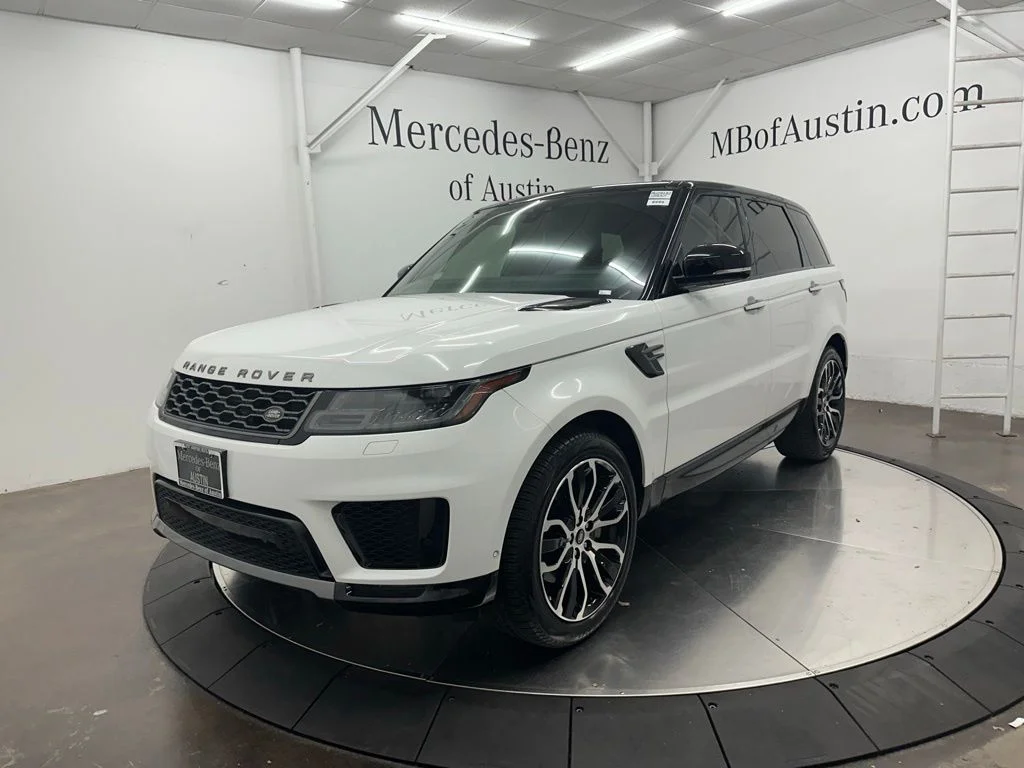 Used 2022 White Land Rover HSE Silver Edition image 3