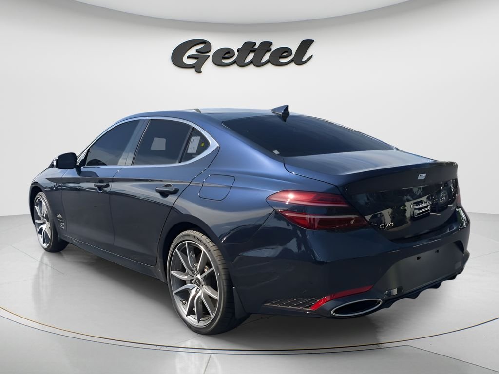 2026 GENESIS G70 Standard - Photo 7