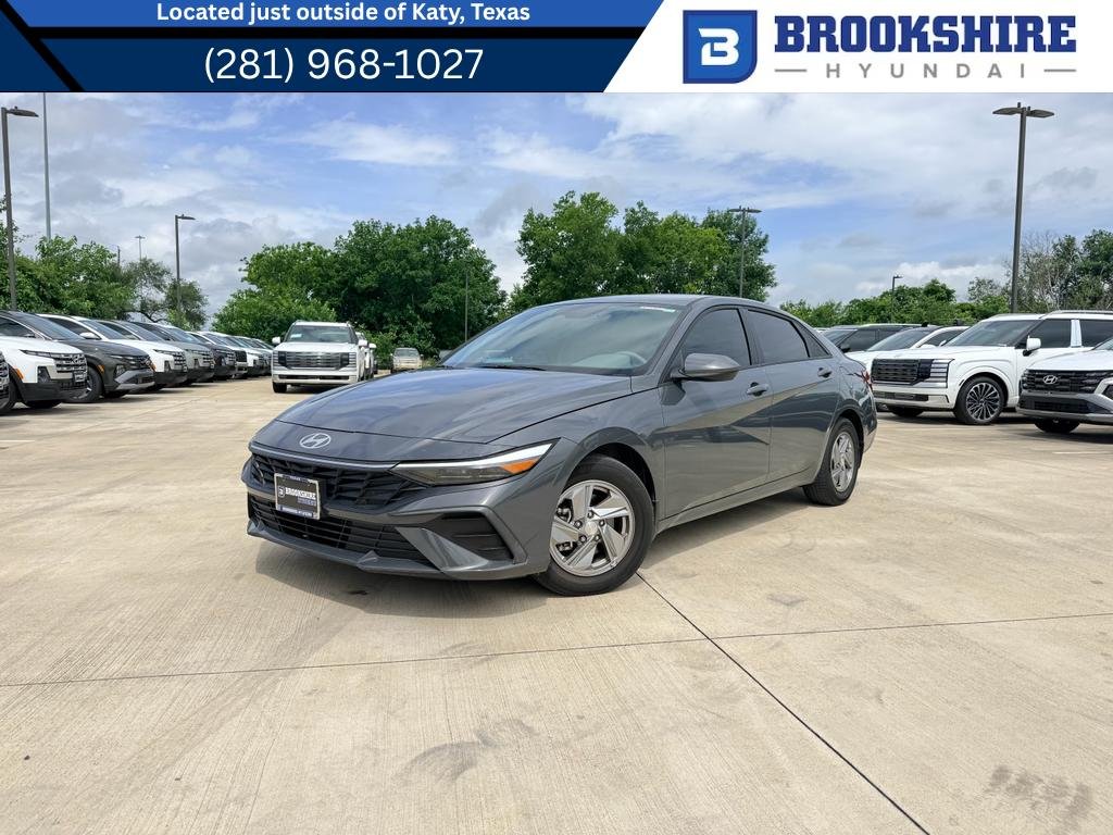 2024 Hyundai Elantra 2.0 SE IVT's photo