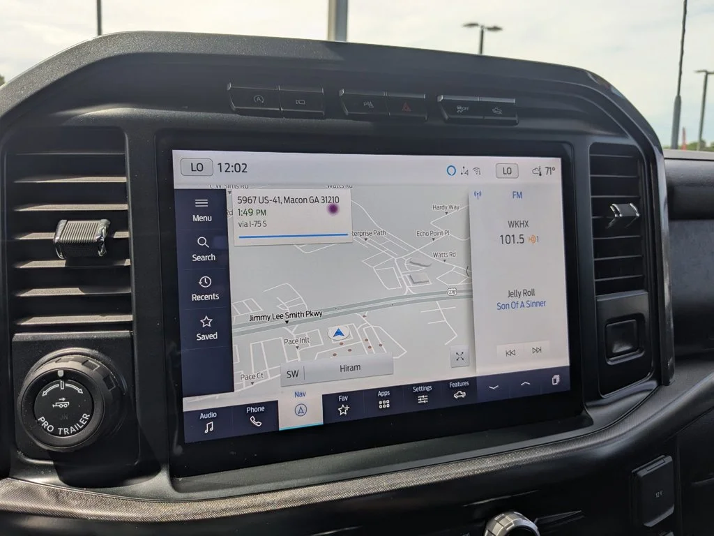 Used 2023  Ford Tremor image 17
