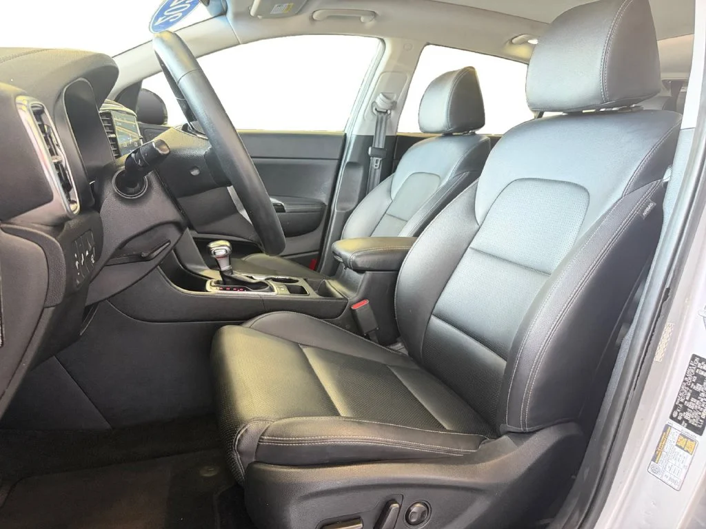 Used 2022 Silver Kia EX image 26
