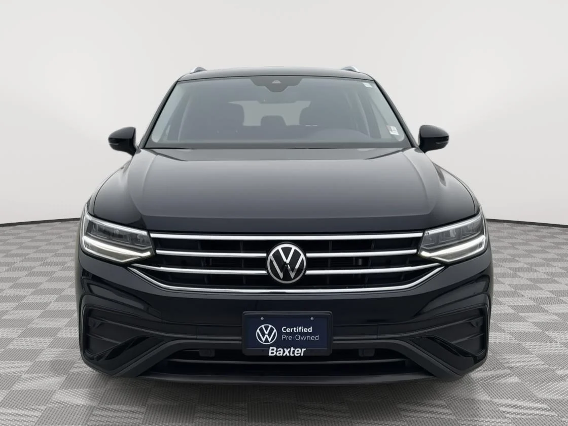 Used 2022 BLACK Volkswagen SE image 14
