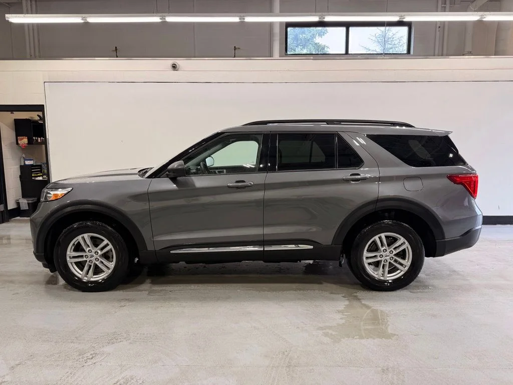 Used 2023 Ford Explorer XLT with VIN 1FMSK8DH0PGB08598 for sale in Golden Valley, Minnesota