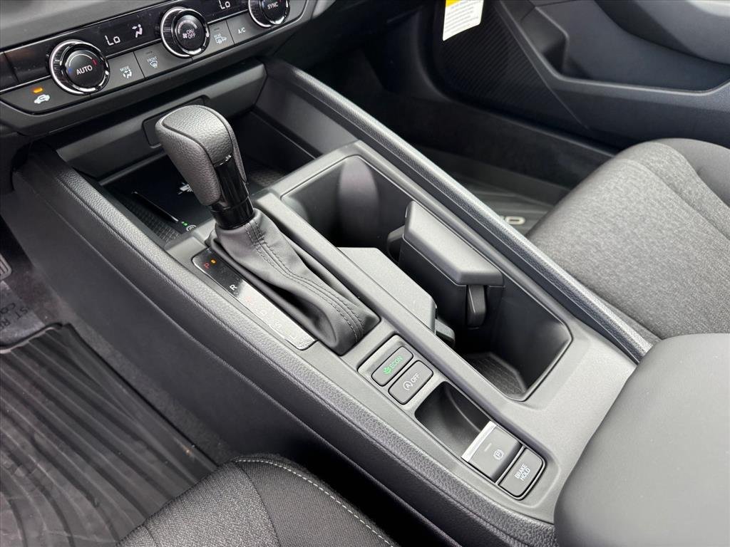 New 2026 Platinum White Pearl Honda SE image 11