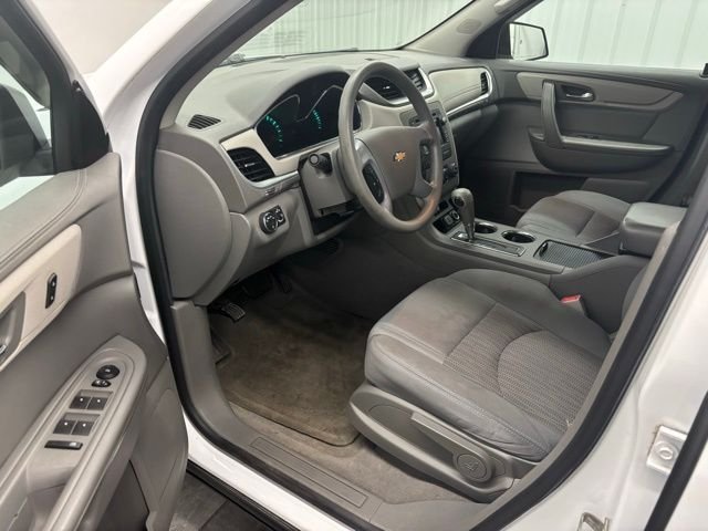 Used 2017 White Chevrolet LS image 12