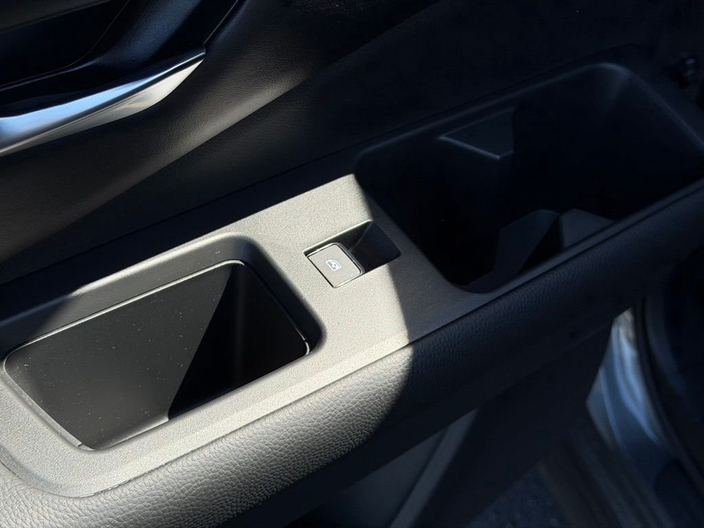 Used 2023 Gray Nissan SL image 19