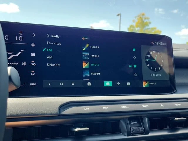 New 2027 Glacial White Pearl Kia X-Line EX image 21