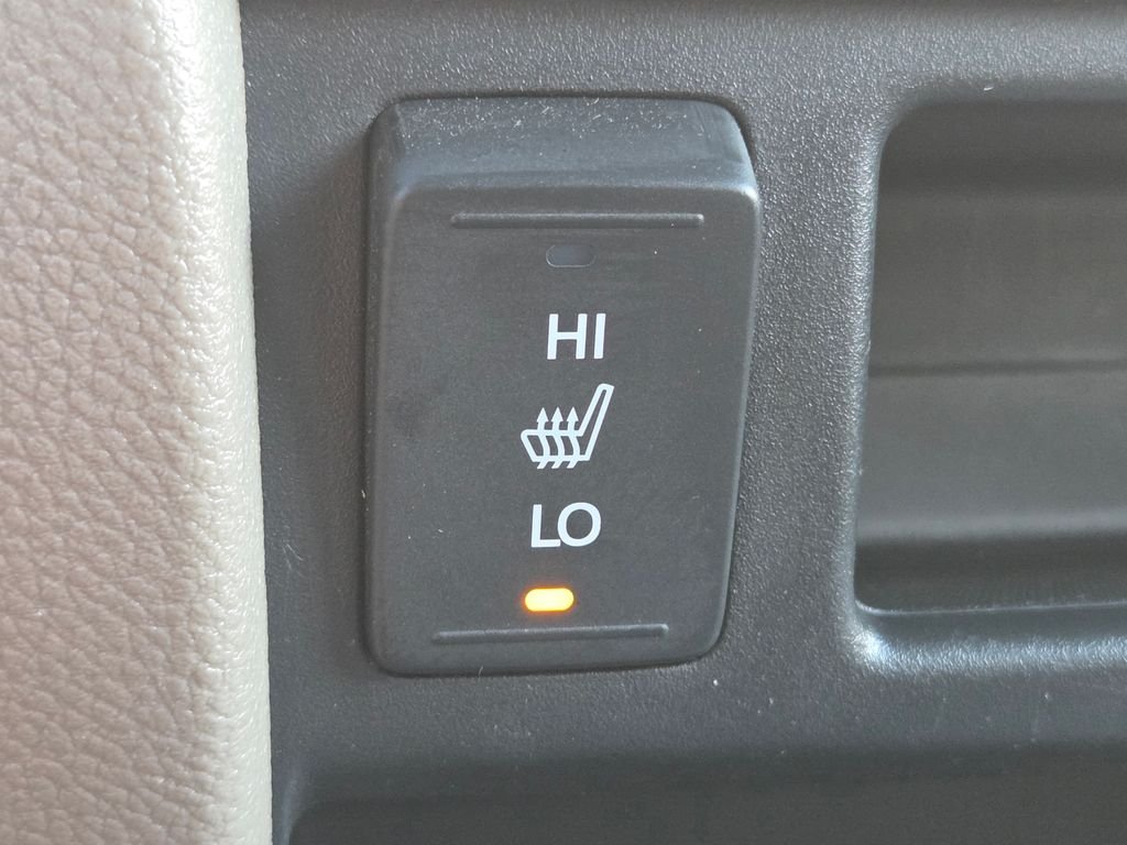 Used 2016  Honda EX-L image 31