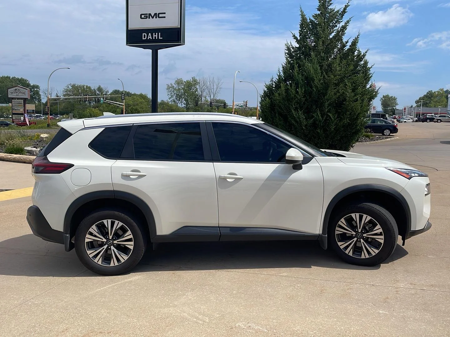 Used 2023 Nissan Rogue SV with VIN JN8BT3BB0PW498454 for sale in Winona, Minnesota