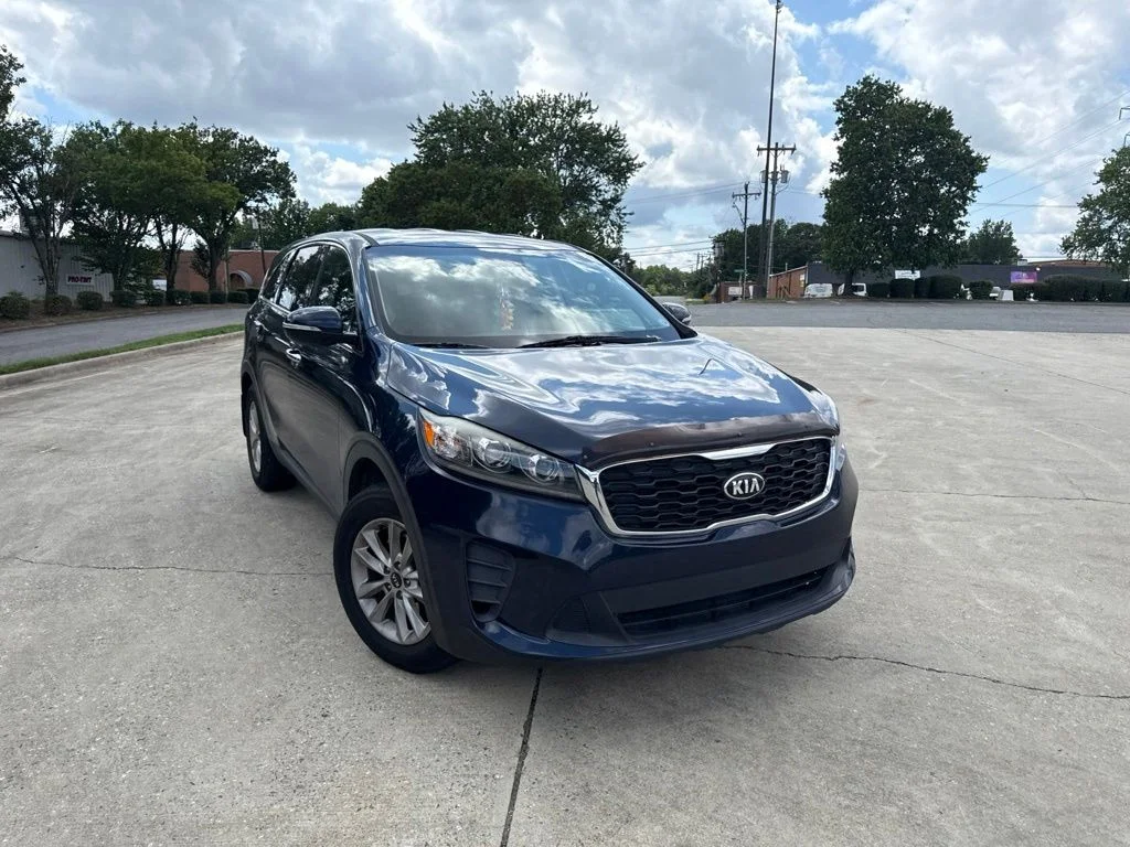 Used 2019 Blue Kia LX image 5
