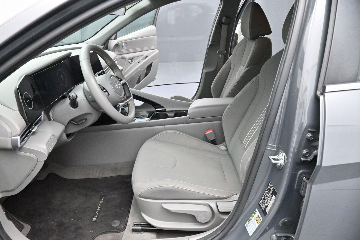 Used 2024 Ecotronic Gray Hyundai SEL image 12