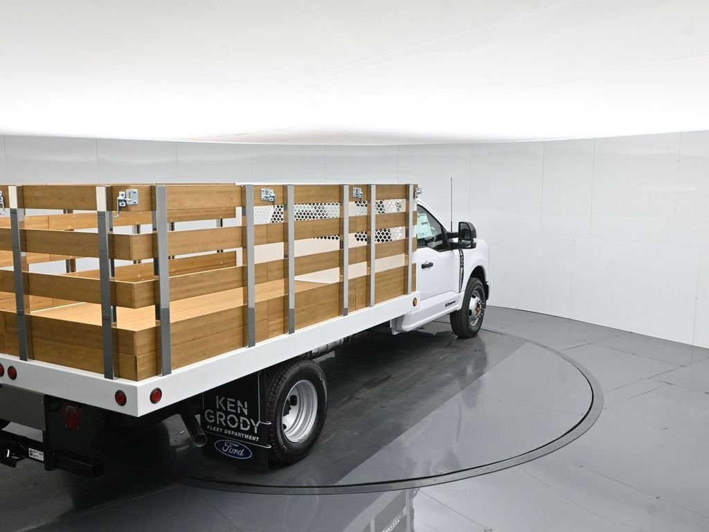New 2026 Oxford White Ford XL image 30