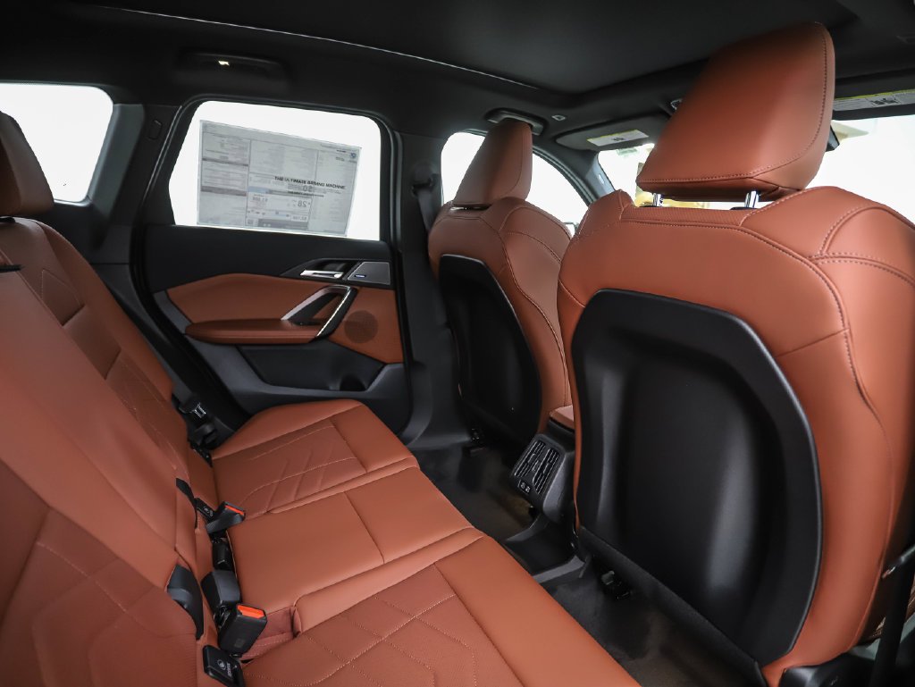 New 2027 Black Sapphire Metallic BMW xDrive28i image 26