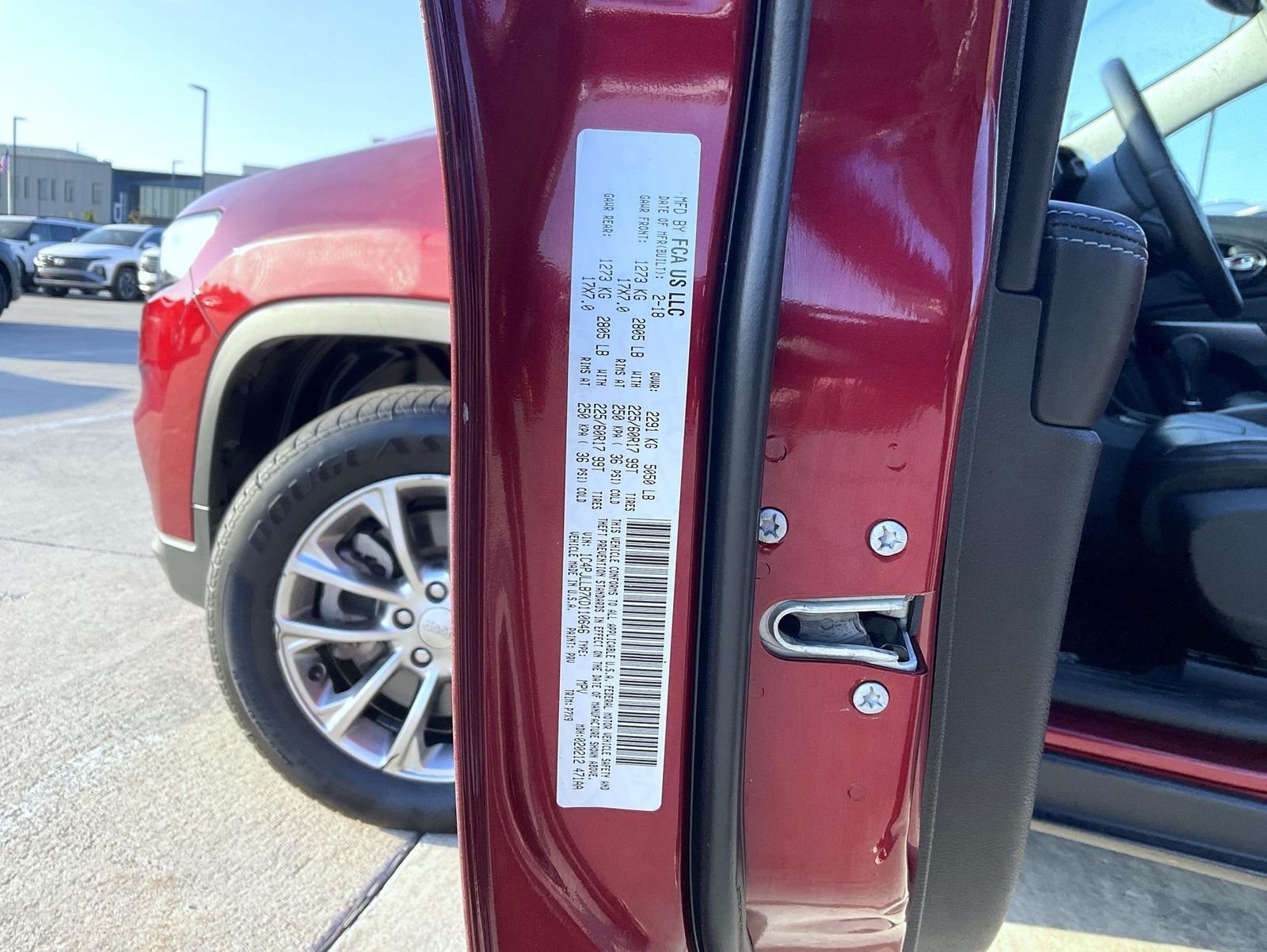 Used 2019 Red Jeep Latitude Plus image 25