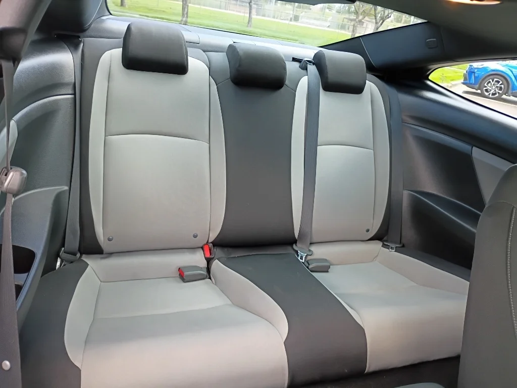 Used 2018 Crystal Black Pearl Honda LX-P image 13