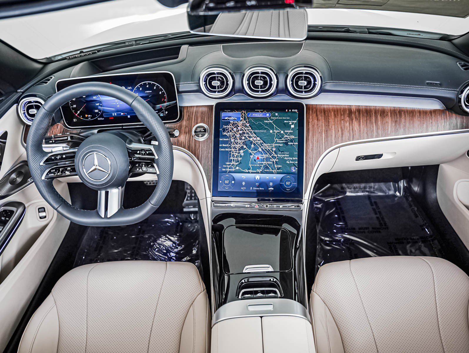 New 2026 Polar White Mercedes-Benz CLE 450 image 9