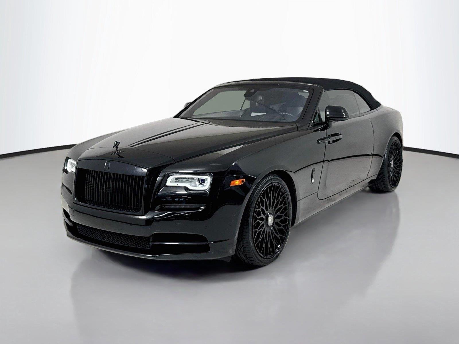 Used 2018 Obsidian Rolls-Royce  image 48