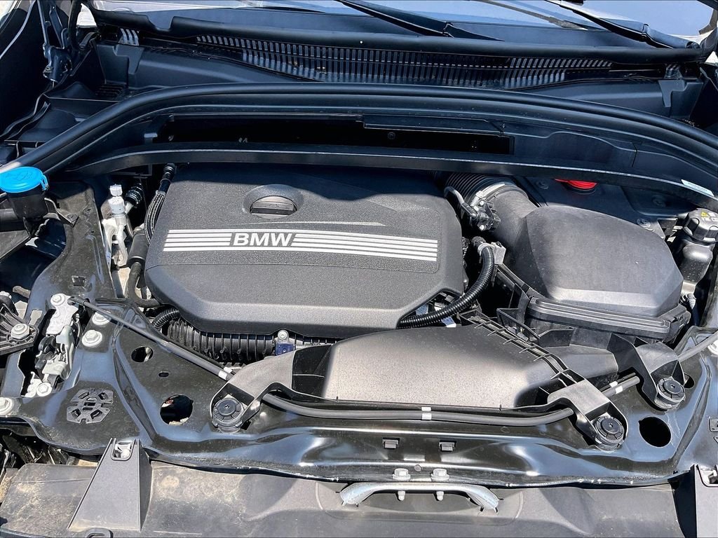 Used 2023 Gray BMW xDrive28i image 33