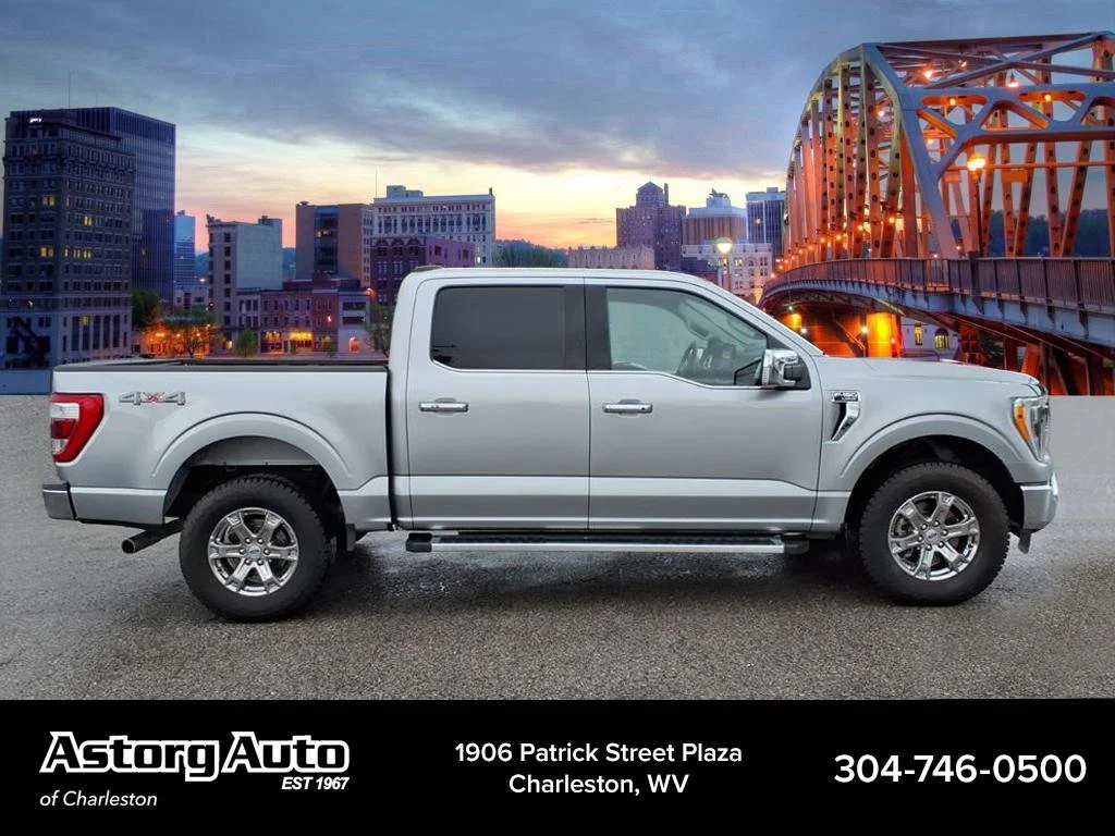 Used 2023 Iconic Silver Metallic Ford LARIAT image 2