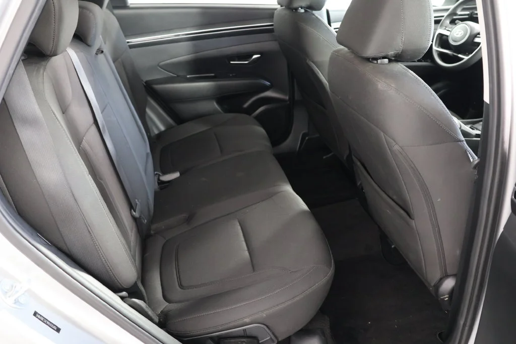 Used 2024 Silver Hyundai SEL image 21