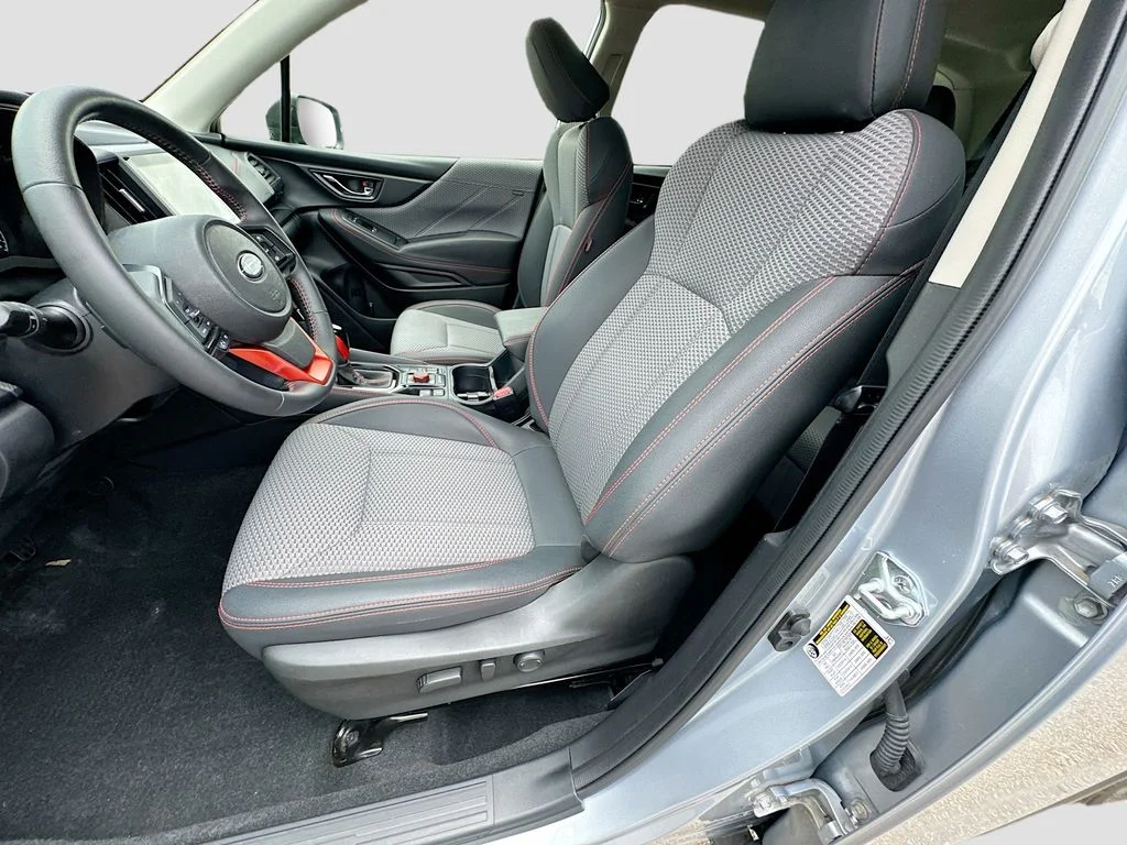 Used 2024 Silver Subaru Sport image 28