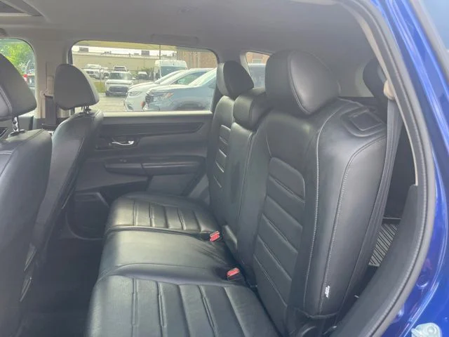Used 2023 Blue Honda EX-L image 3