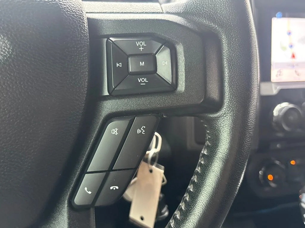 Used 2018 Gray Ford XLT image 22