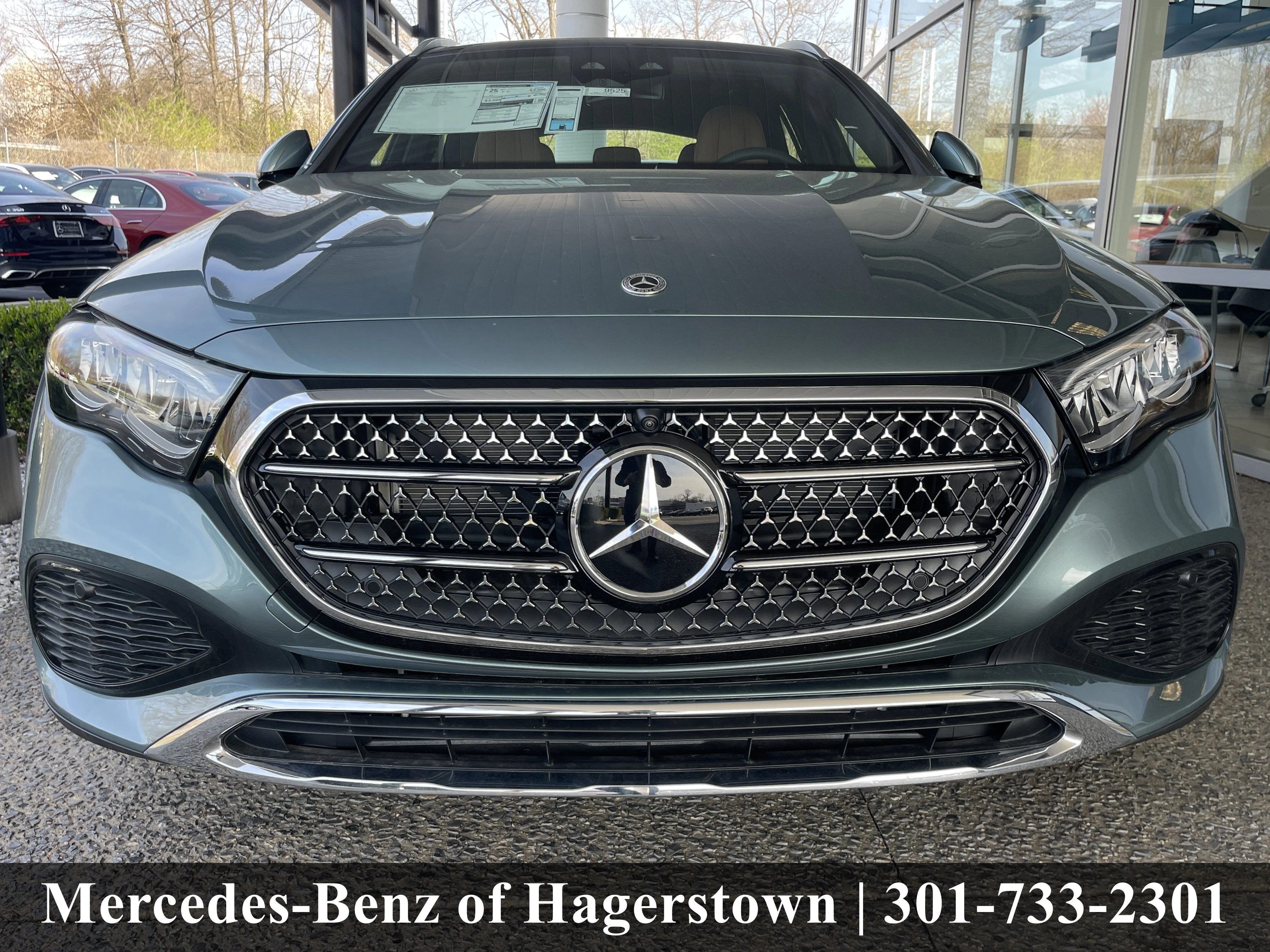 New 2026 Verde Silver Metallic Mercedes-Benz E 450 4MATIC® All-Terrain Wagon image 2