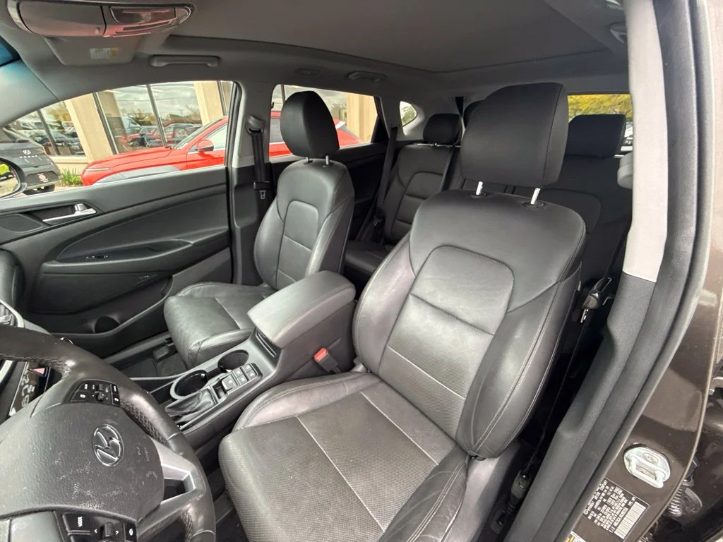 Used 2019 Green Hyundai Ultimate image 16