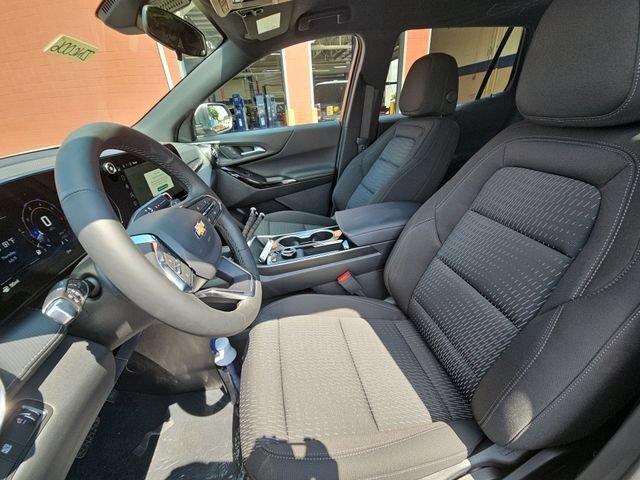 2027 Chevrolet Equinox LT - Photo 21