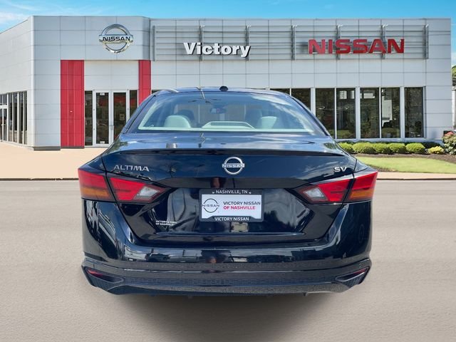 Certified Used 2024 Black Nissan 2.5 SV image 4