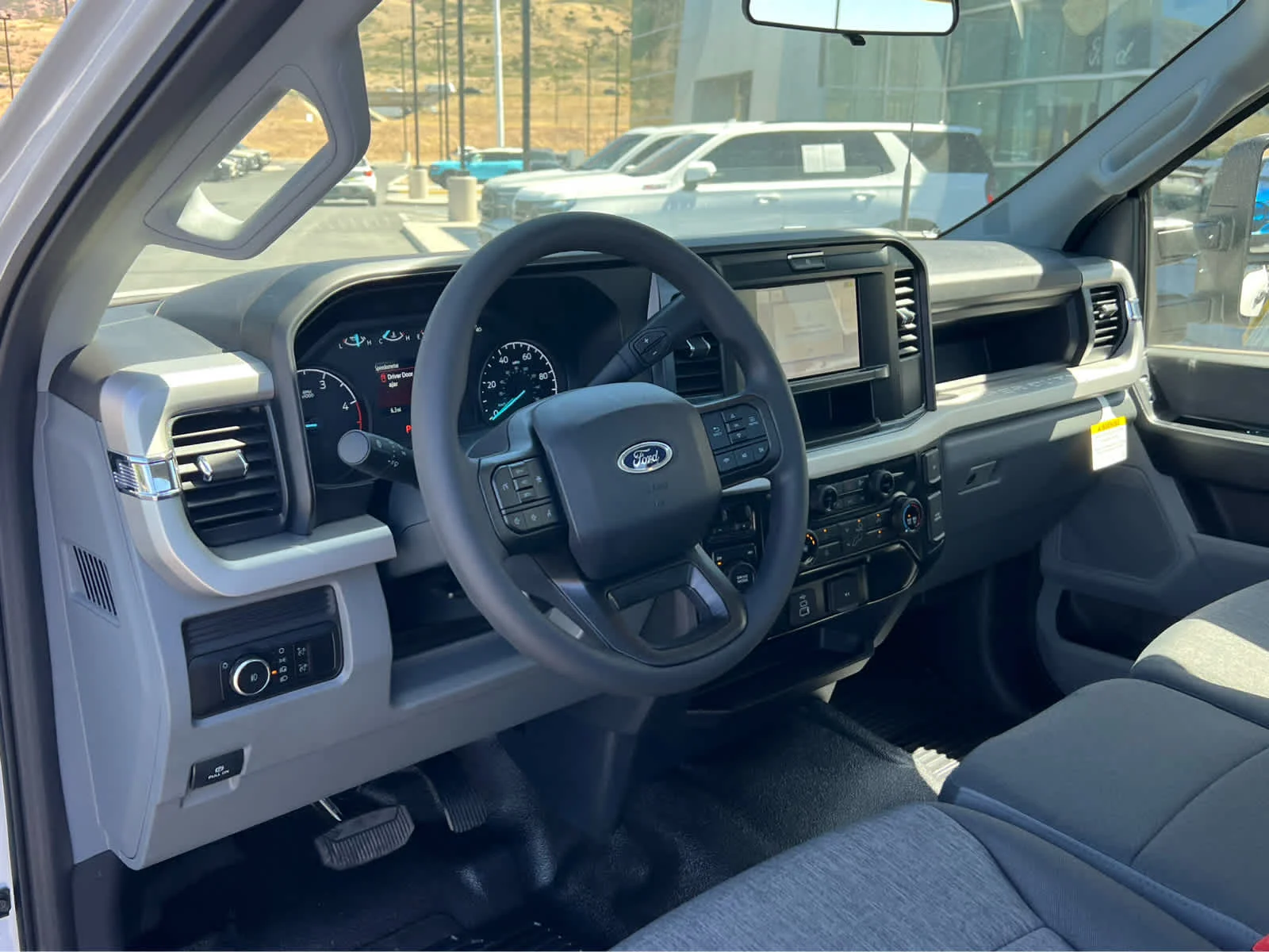 New 2026 Oxford White Ford F-550® XL image 22