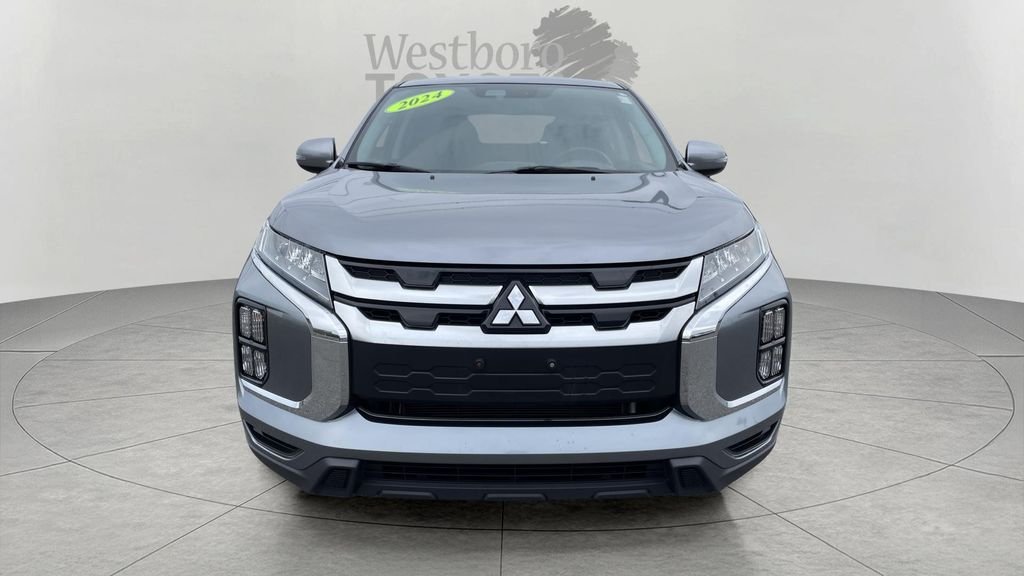 Used 2024 Gray Mitsubishi 2.0 ES image 2