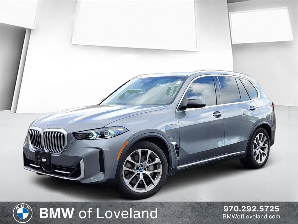 2025 BMW X5 xDrive50e's photo