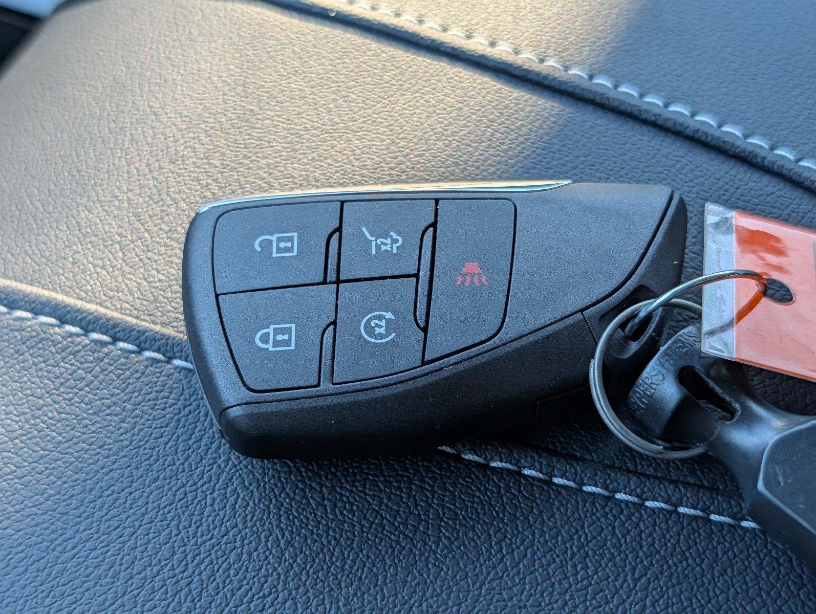 2027 Chevrolet Traverse LT - Photo 21