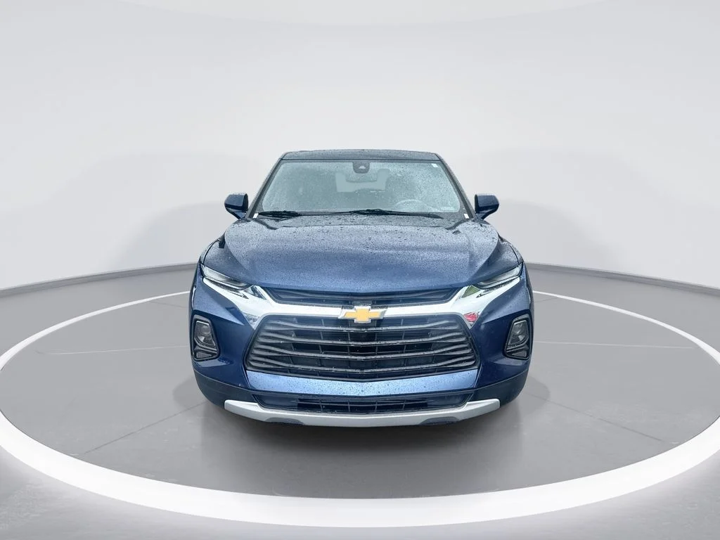 Used 2022 Blue Chevrolet LT image 3