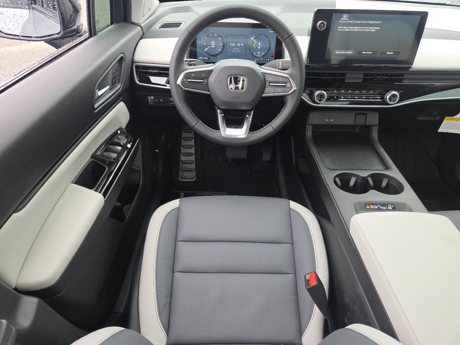 New 2026 Mercury Silver Metallic Honda Touring image 29