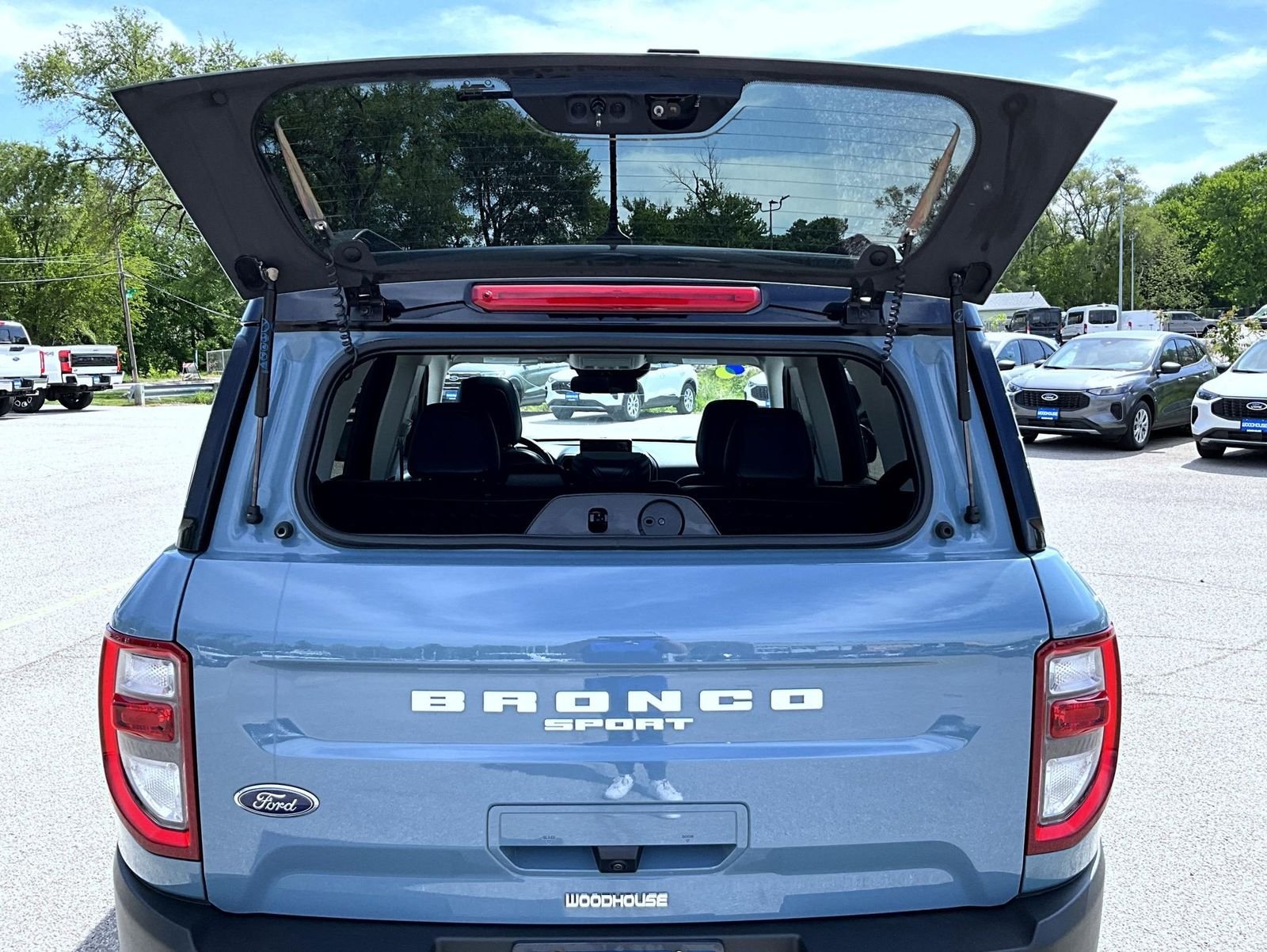 Used 2023 Blue Ford Outer Banks image 9