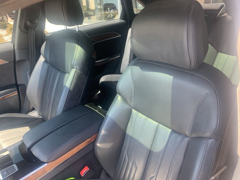 Used 2019 Black Audi L 55 image 13