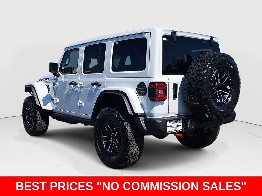 New 2026 Bright White Clear-Coat Exterior Paint Jeep Rubicon X image 5