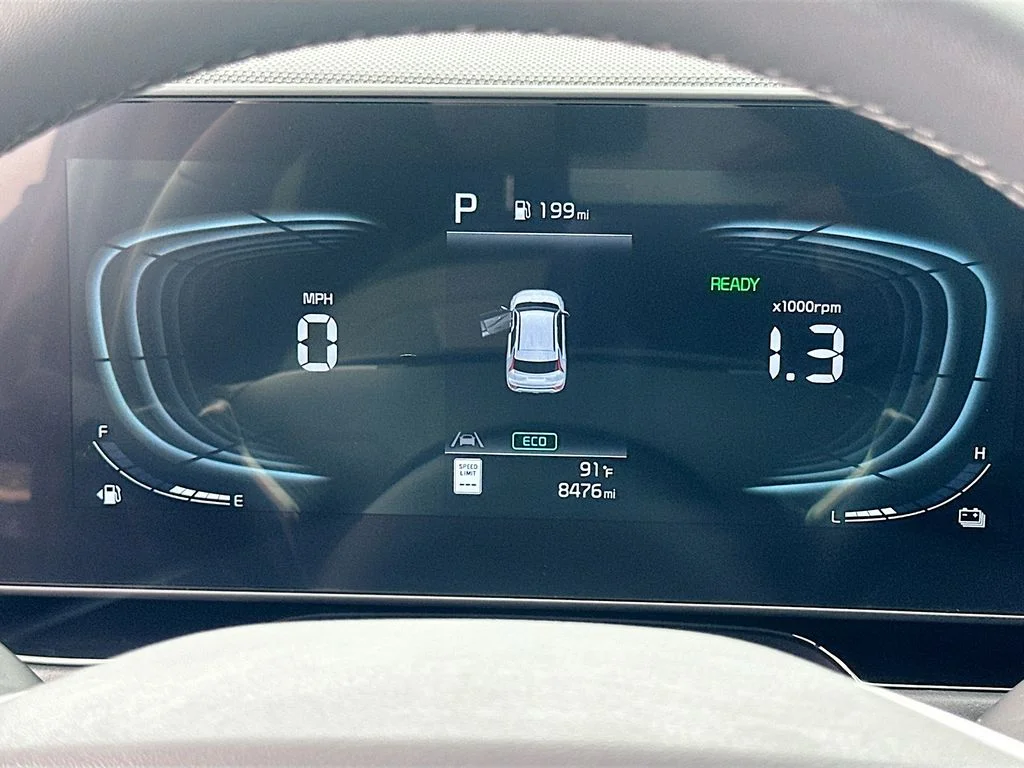 Certified Used 2025 Gray Kia EX Touring image 12