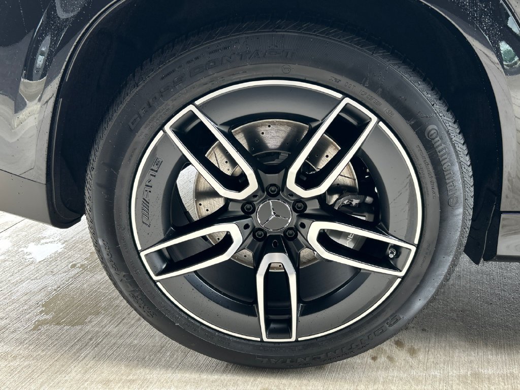 New 2027 Obsidian Black Metallic Mercedes-Benz AMG® GLE 53e 4MATIC+ Coupe image 36