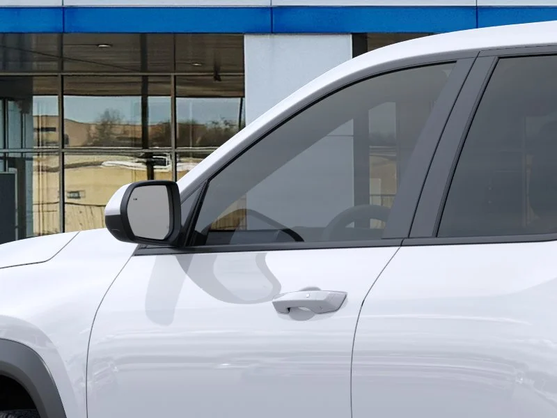 New 2026 Summit White Chevrolet FWD LT image 13