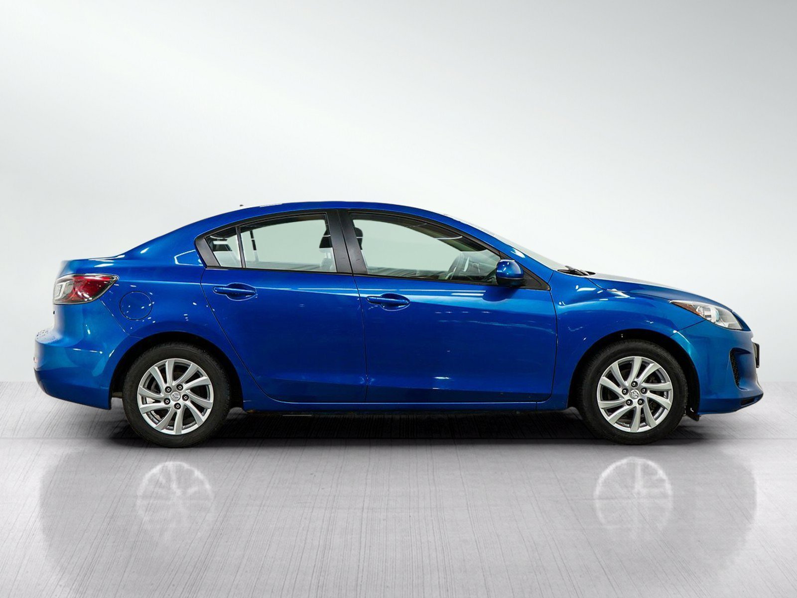 Used 2012 Sky Blue Mica Mazda i Grand Touring image 6