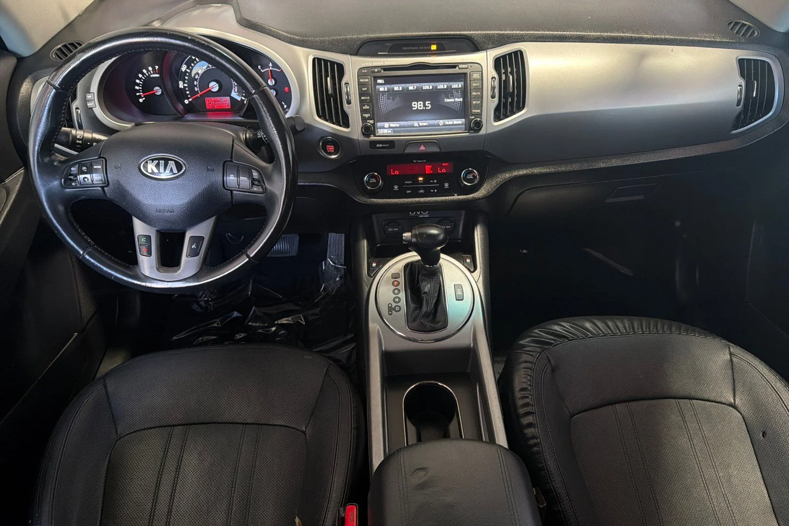 Used 2015 Black Kia EX image 15