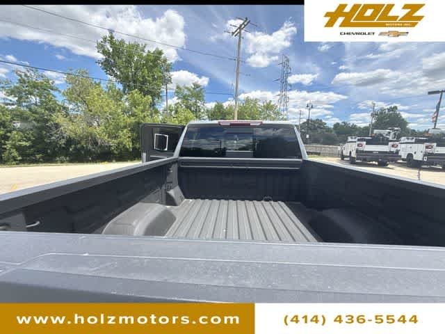 Certified Used 2025 Sterling Metallic GMC Elevation image 26